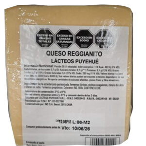 Queso reggianito Puyehué 200 g.